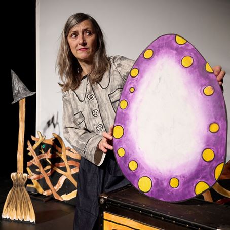 The Witch And The Egg