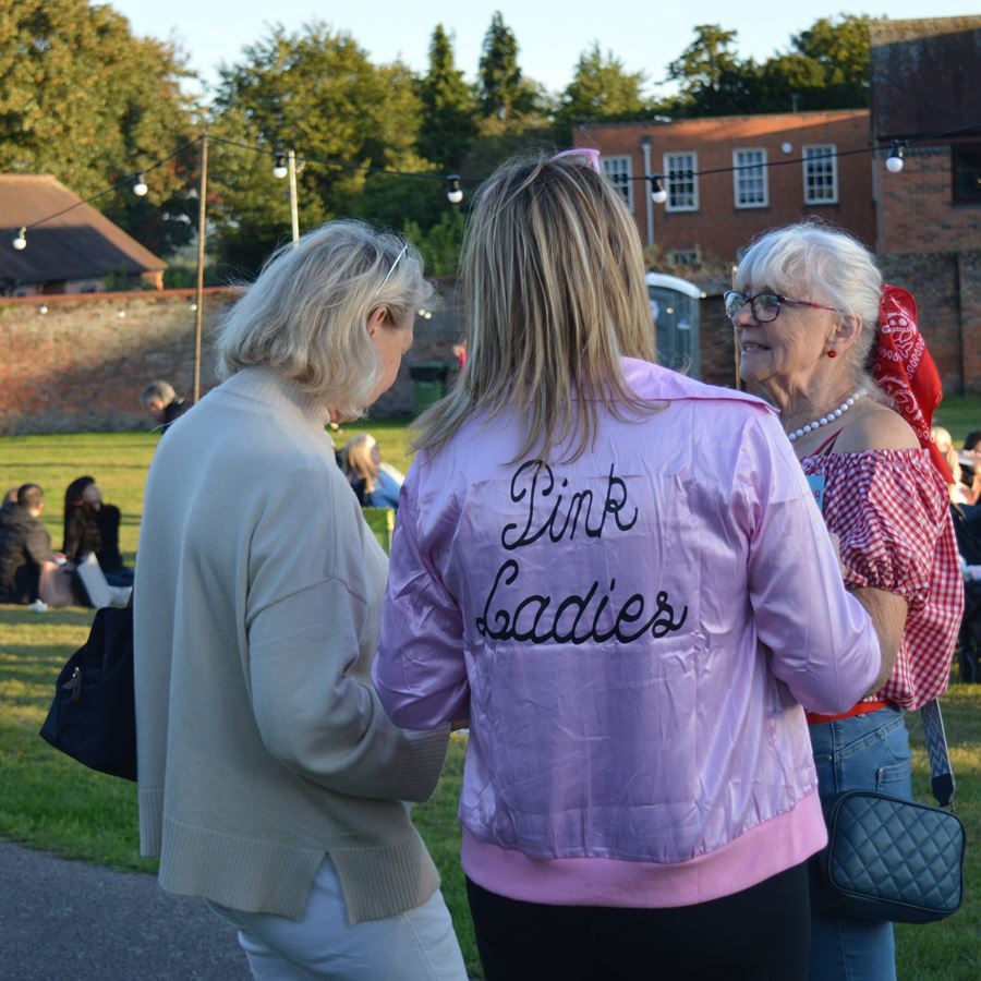 Pink Ladies (1)