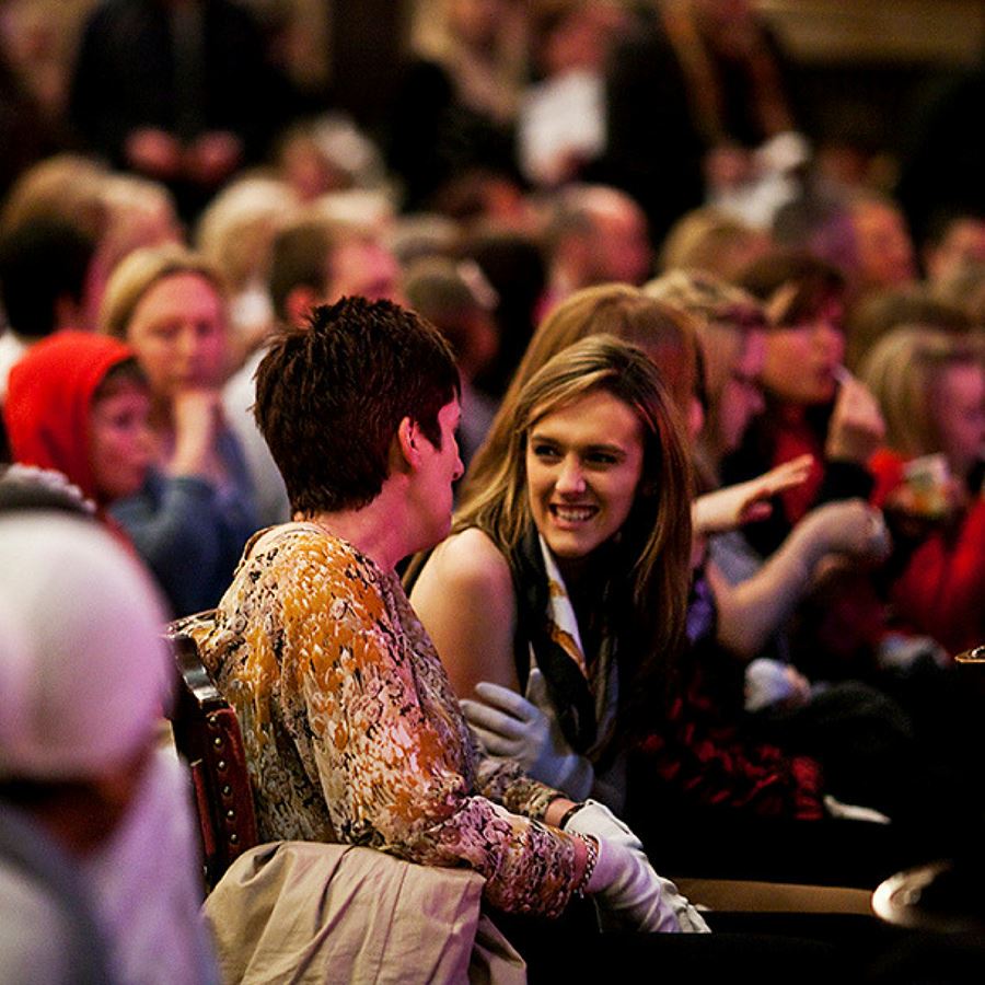 Audience 04